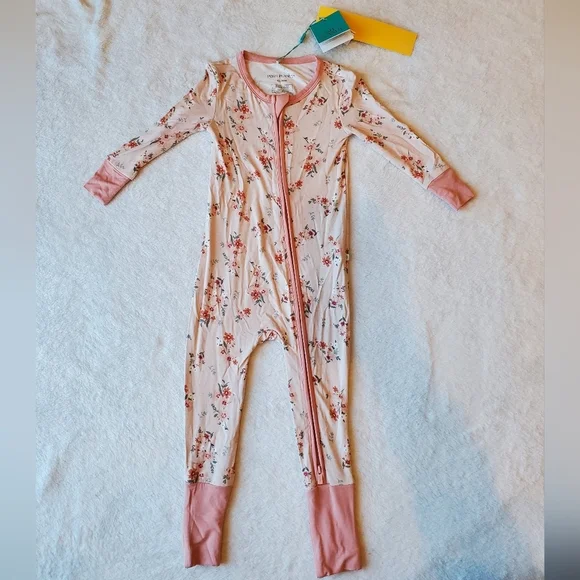 Posh Peanut Pink Floral Kids Footie Size 12-18 Months - Picture 1 of 2
